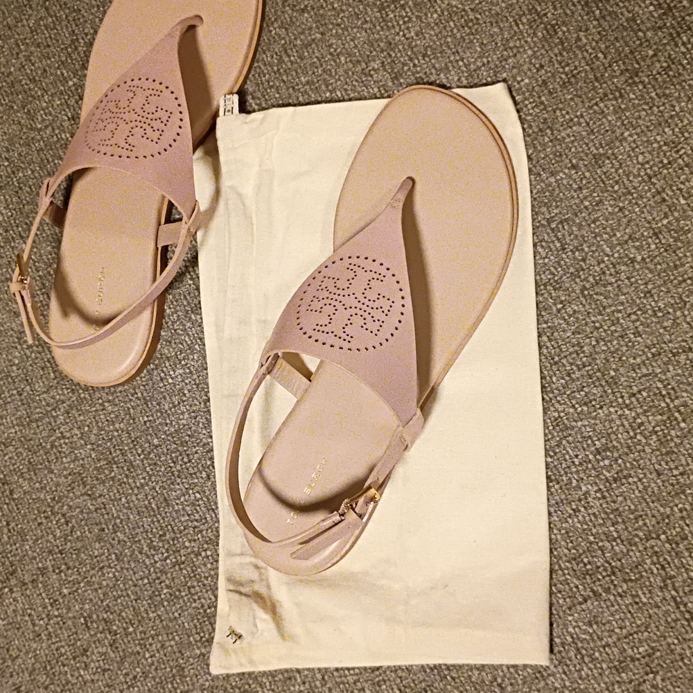 TORY BURCH CAPRI PERF SANDALS Comes With Dust Bag Our Box